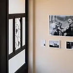 Hotel Plaza - Handwritten Collection