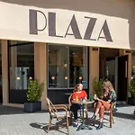 Plaza - Handwritten Collection Hotel Biarritz