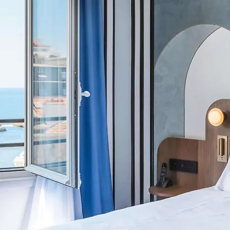 Plaza - Handwritten Collection Hotel Biarritz