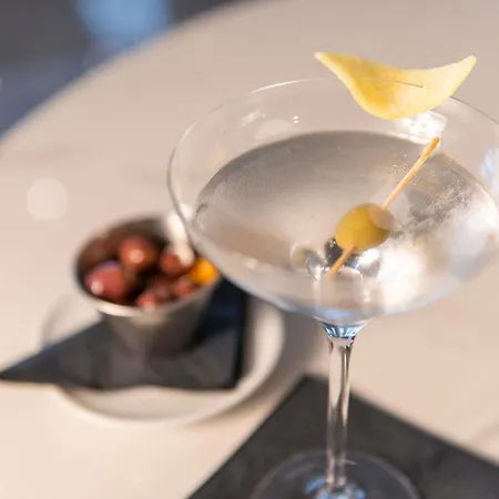 Plaza - Handwritten Collection 4*