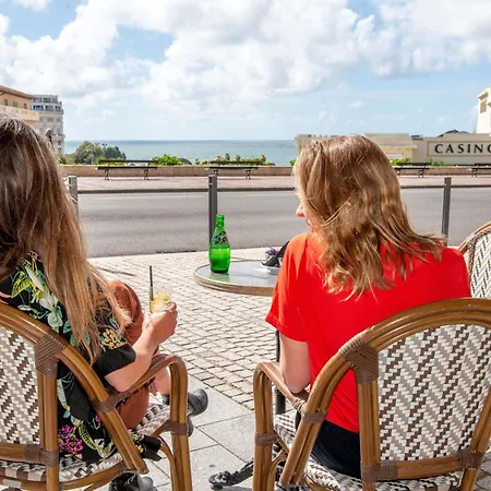 Hotel Plaza - Handwritten Collection 4*