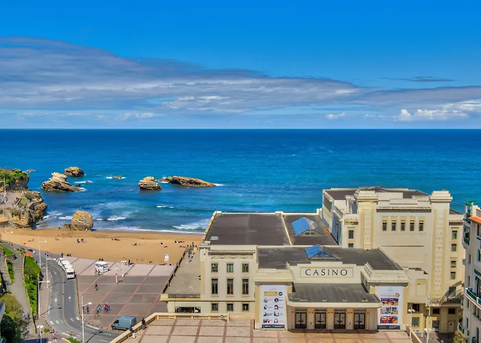 Plaza - Handwritten Collection Hotel Biarritz