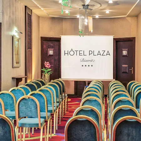 Plaza - Handwritten Collection Biarritz