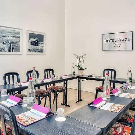 Hotel Plaza - Handwritten Collection 4*