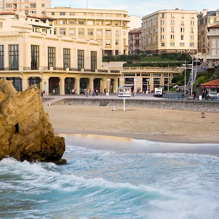 Plaza - Handwritten Collection Biarritz