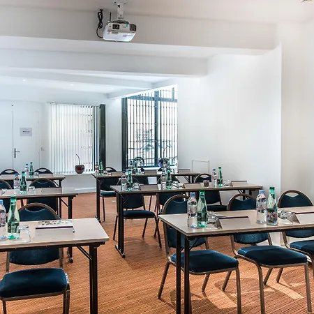 Plaza - Handwritten Collection Hotel 4*