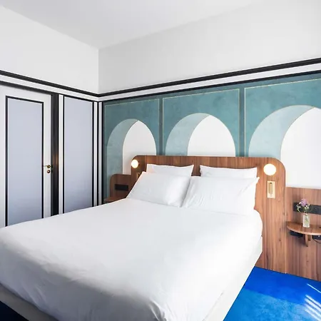 Hotel Plaza - Handwritten Collection Biarriz