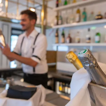 Plaza - Handwritten Collection