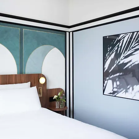 Plaza - Handwritten Collection Hotel