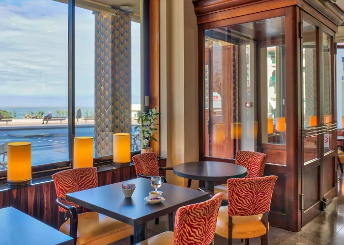 Plaza - Handwritten Collection 4*