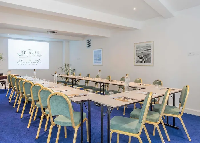 Ξενοδοχείο Plaza - Handwritten Collection Μπιαρίτζ