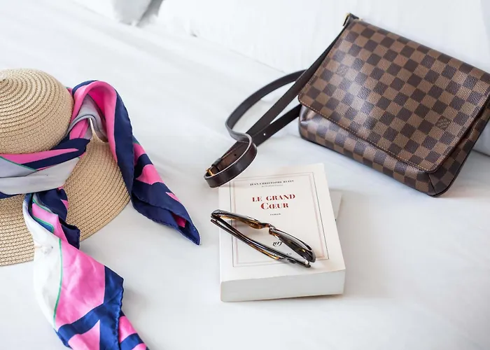 Hotel Plaza - Handwritten Collection Biarritz