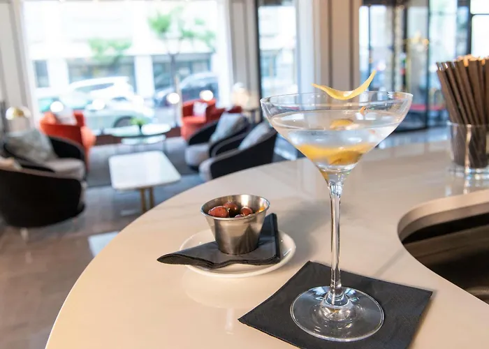 Plaza - Handwritten Collection Hotel 4*